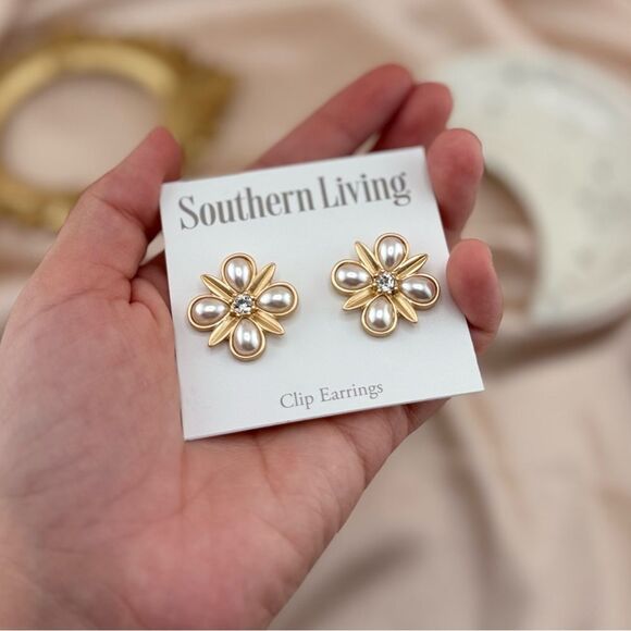 Southern Living Rose Gold Floral Clip Earrings - Picture 1 of 4